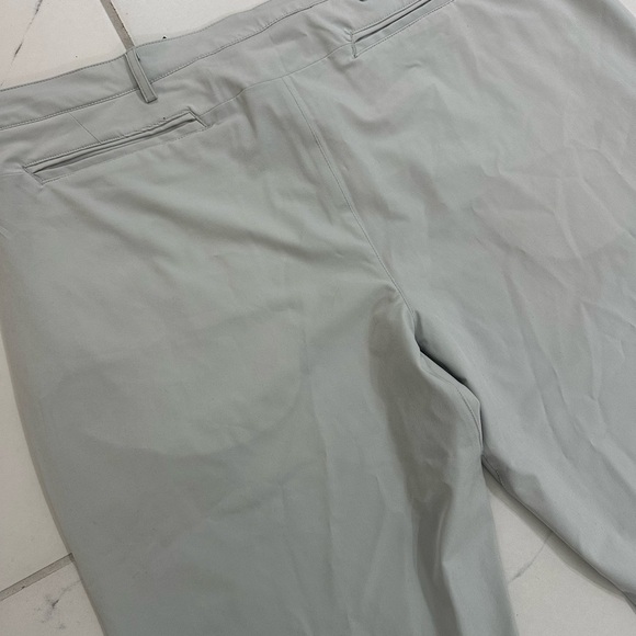 NWT Levelwear Men’s 40 x 33 Cool Gray STEPHEN Performance Tech Stretch Golf Pant - Picture 6 of 10